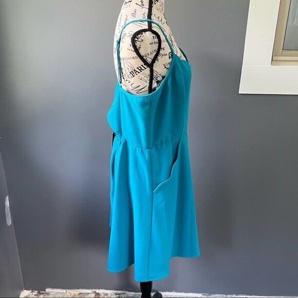 Market & Spruce Teal spaghetti strap v-neck midi dress with scallop hem pockets - Picture 8 of 8
